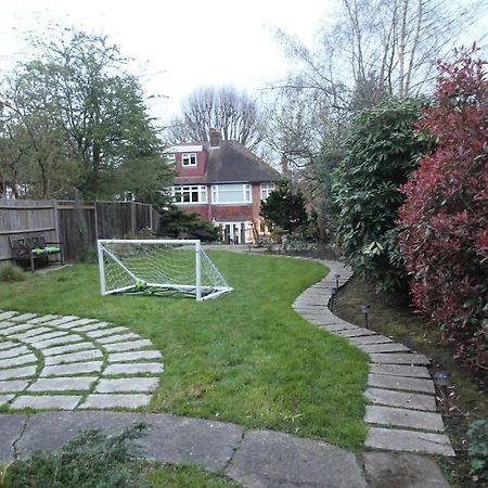 Oak Tree Villa Londra Dış mekan fotoğraf